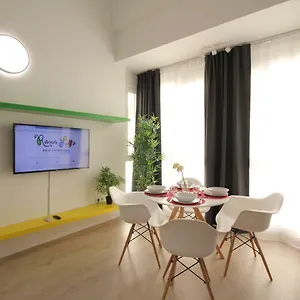 apartamentos-romero-luna.1costadelsol.com/